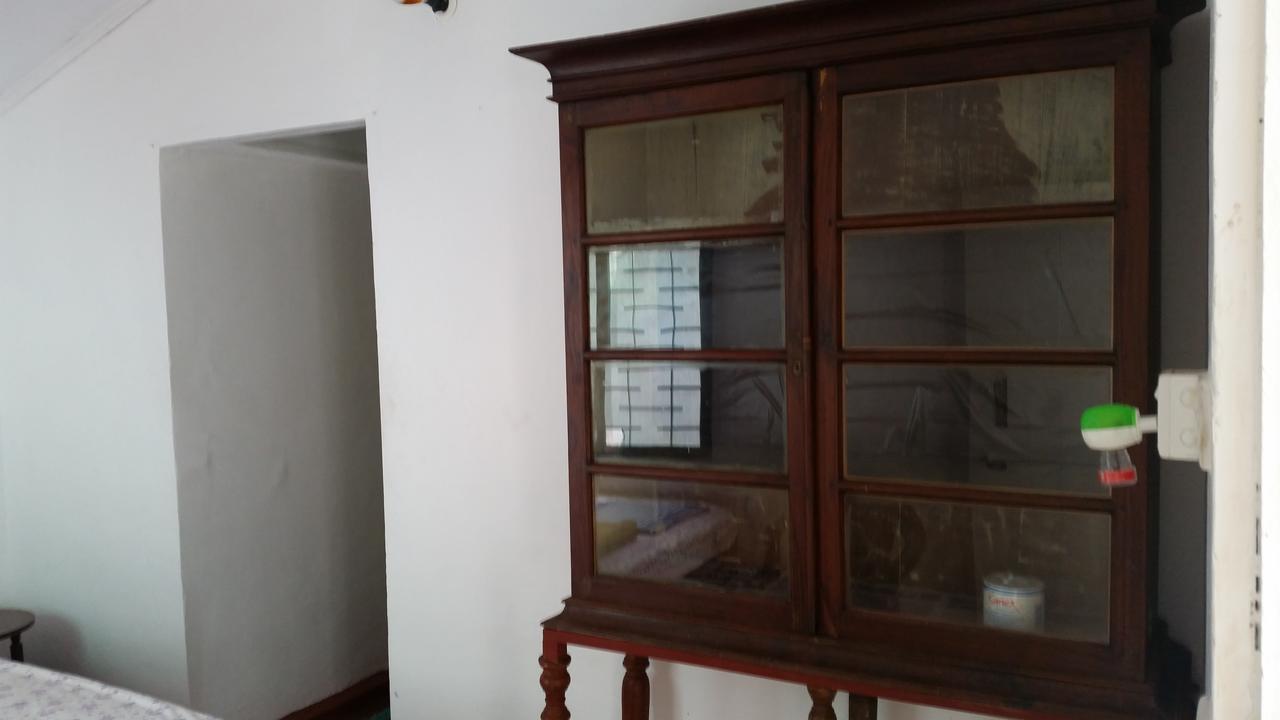 Hill Side Kings Villa Хикадува Стая снимка